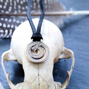 Jormungandr Norse Necklace, Norse Pagan Jewelry, Viking Costume Gifts, Viking Necklace Jewelry Men, Viking Shaman Pendant, Midgard Serpent