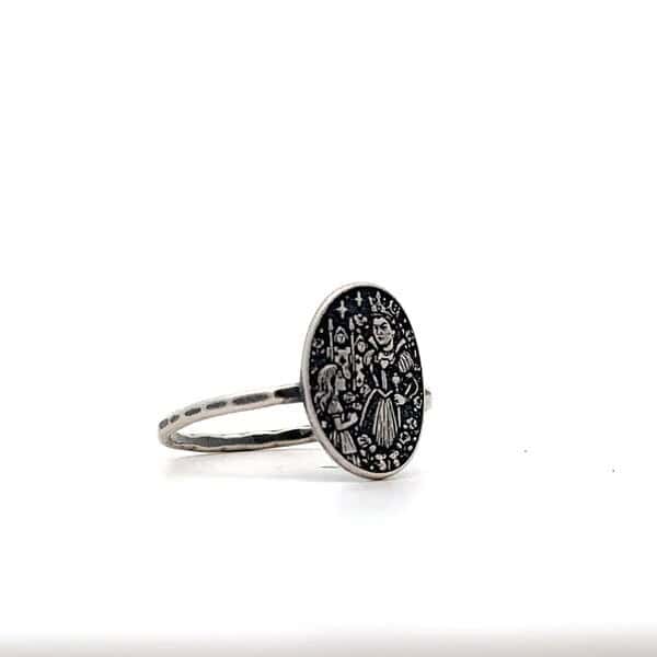 Alice in Wonderland Red Queen Sterling Silver Ring - Image 3