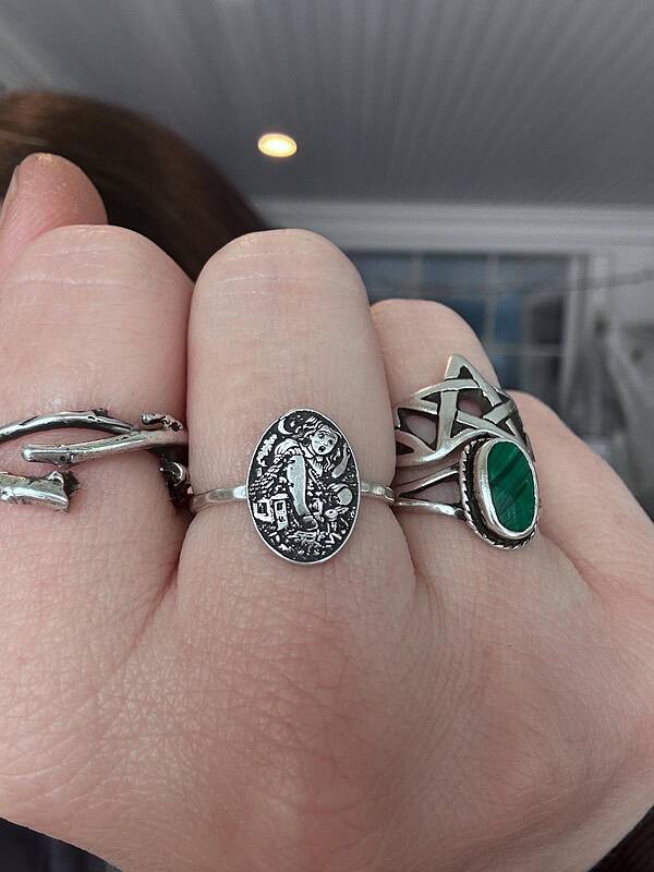 Sterling Silver Alice in Wonderland Ring, Storybook Jewelry with White Rabbit House Scene - Image 3