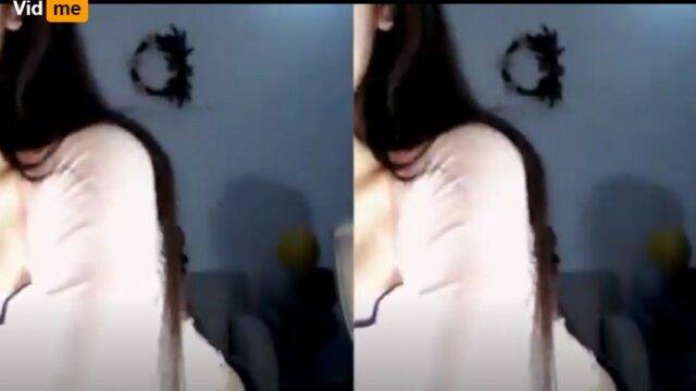 Hot Cewe Cici Ingin Merasakan Benih Hangat
