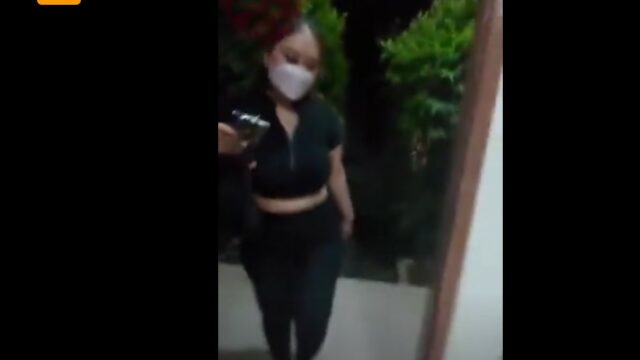 Cungcat Merah Bikin Hornay Abg Brondong