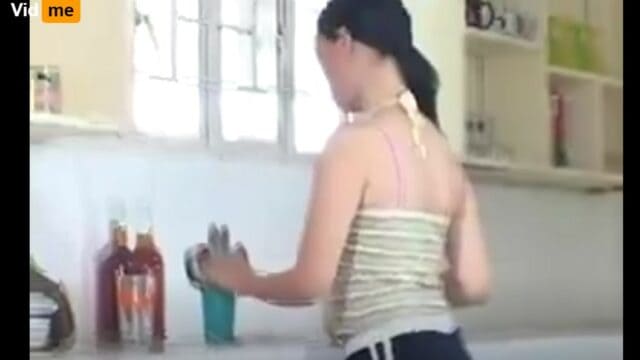 Cewek Toge Habis Berenang Di Pake Sama Om Om