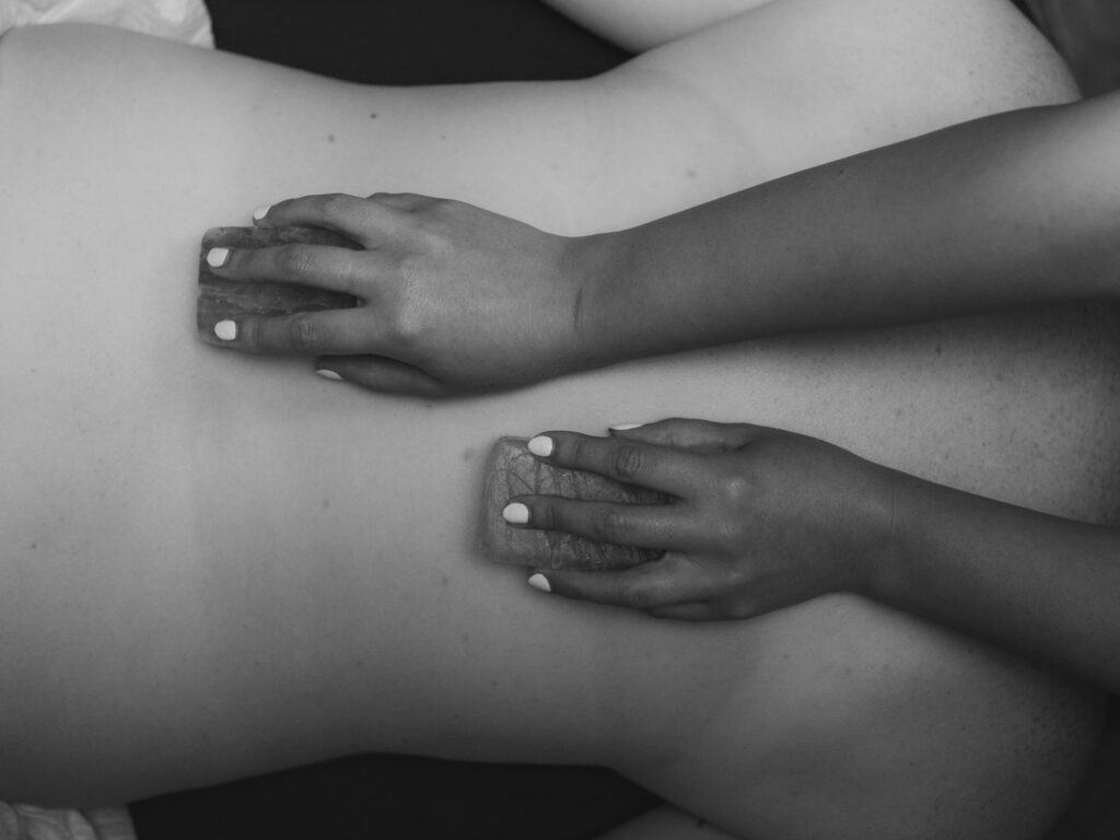 Relaxing massage therapy for stress relief and muscle relaxation at Tonic Day Spa.