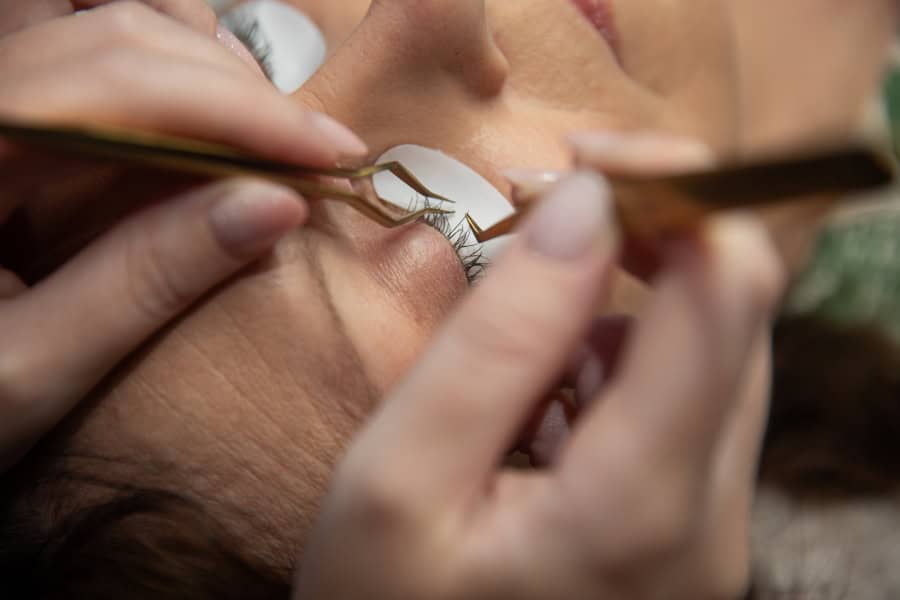 A lady having a lash extension treatment at the Beauty hub here at Tonic Day Spa