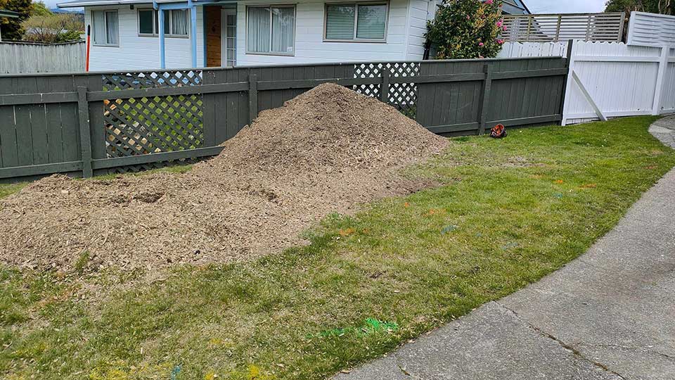 We can remove stumps near services such as gas, water and power safely