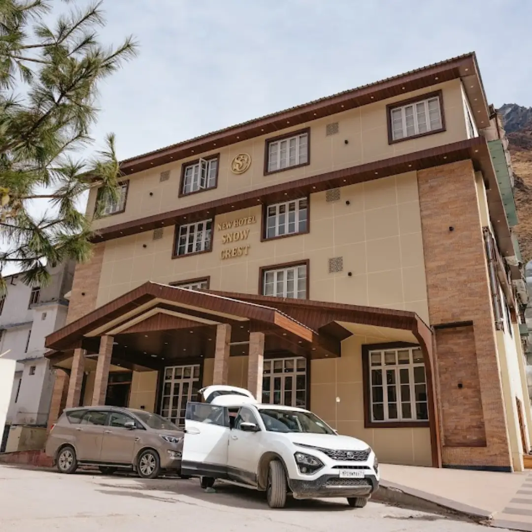 New Hotel Snow Crest