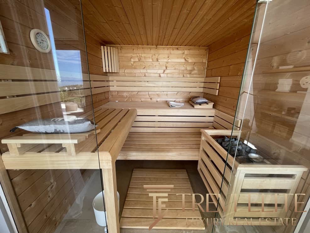 villa with pool garda lake (15)