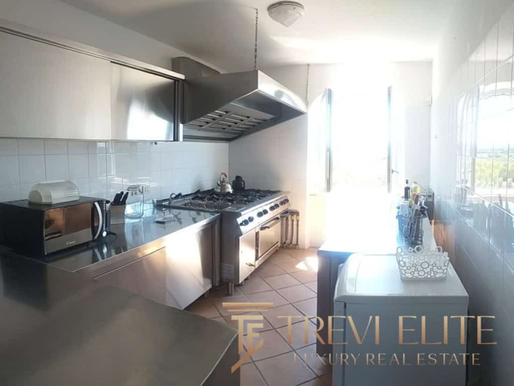 villa in sabaudia near the beach and lake (21)