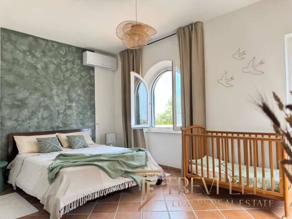 villa in sabaudia near the beach and lake (3)