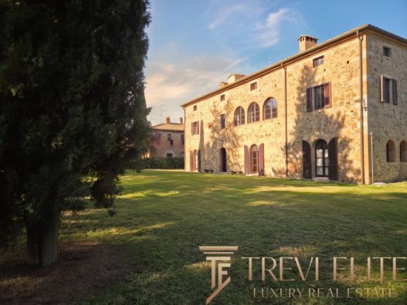 main montalcino tenuta0