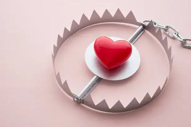 20 Safety Tips for Navigating Online Dating