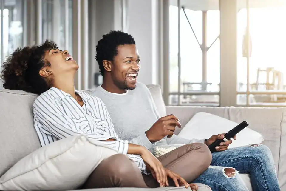 First Date Tips: 20 Ways to Make a Great First Impression