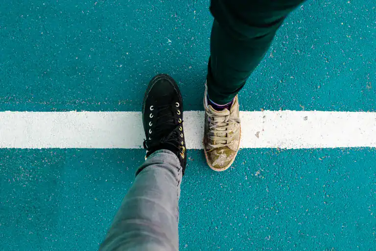 15 Ways to Maintain Your Identity While in a Relationship