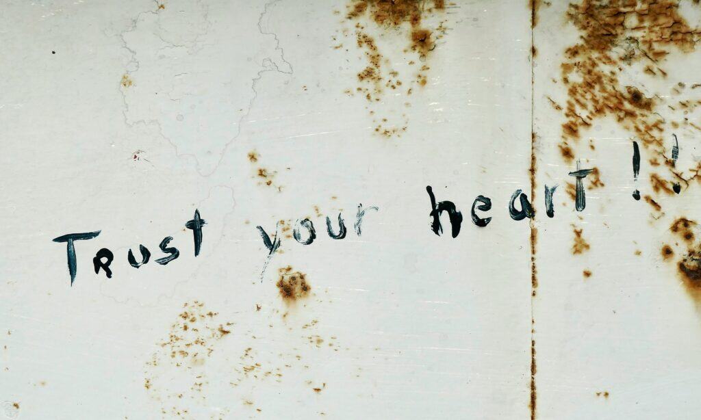18 Signs You are in an Emotionally Abusive Relationship