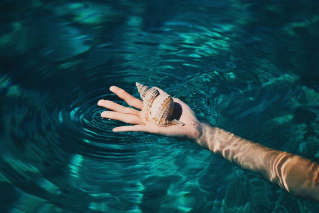 15 Ways Mindfulness Can Help You Heal After Heartbreak