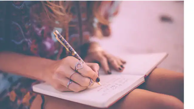 17 Ways Journaling Can Help You Heal After Heartbreak