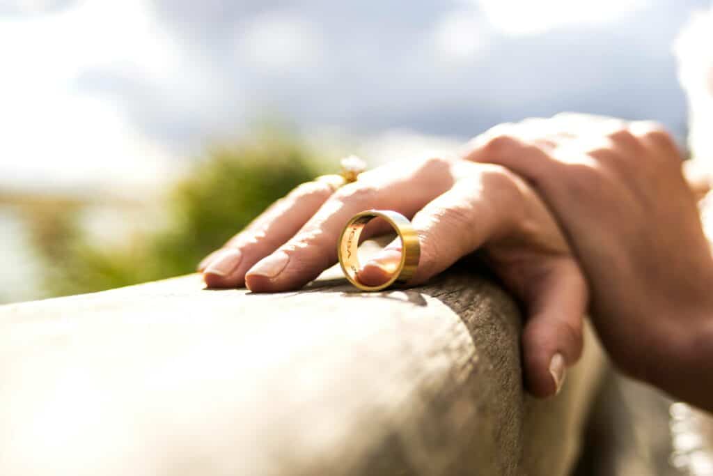 16 Ways to Rebuild Your Confidence After Divorce