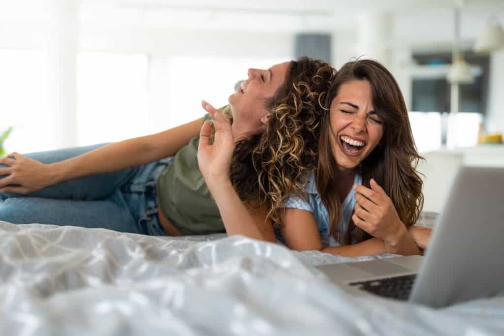 20 Ways Humor Can Help You Heal After Heartbreak