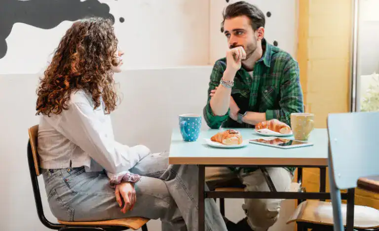 20 Tips for Making a Long-Distance Relationship Work