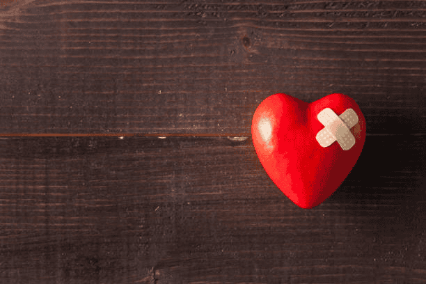 15 Ways Mindfulness Can Help You Heal After Heartbreak