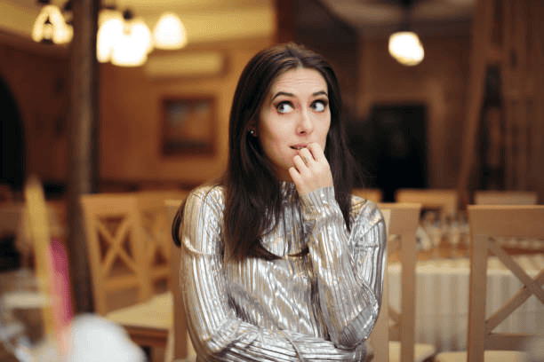 34 Red Flags You Should Never Ignore on the First Date
