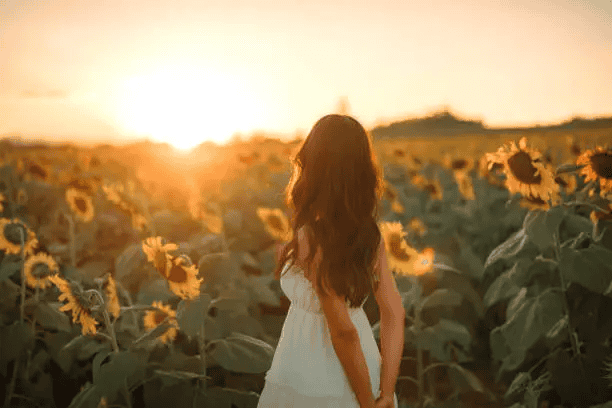 15 Unconventional Ways to Find Strength in Vulnerability After Heartbreak