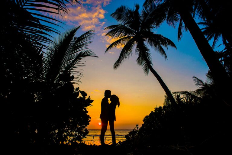 21 Ways Childhood Trauma Affects Adult Relationships and How to Heal