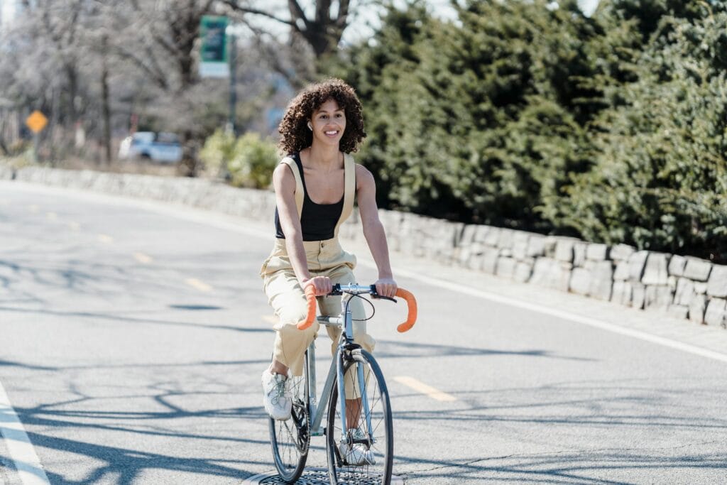15 Tips for Finding Happiness on Your Own
