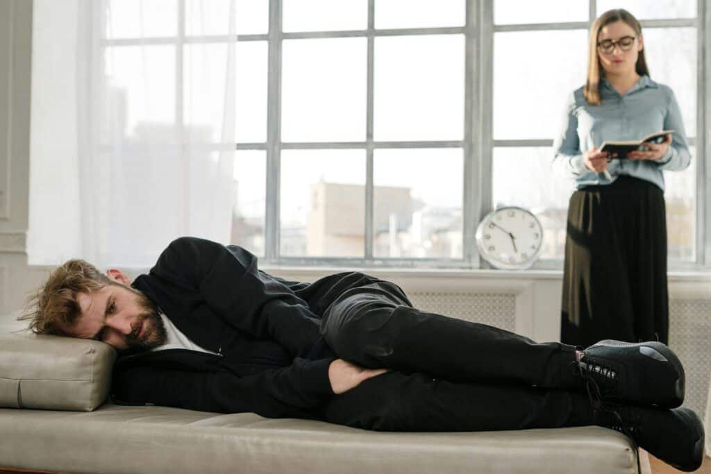 Top 30 Relationship Pitfalls to Dodge for Lasting Love