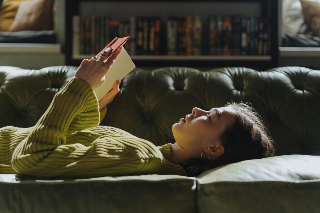 15 Ways Mindfulness Can Help You Heal After Heartbreak