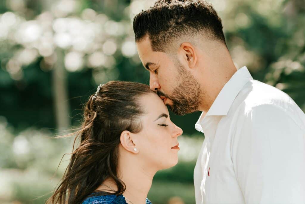 12 Tips for Overcoming the Fear of Intimacy in Relationships