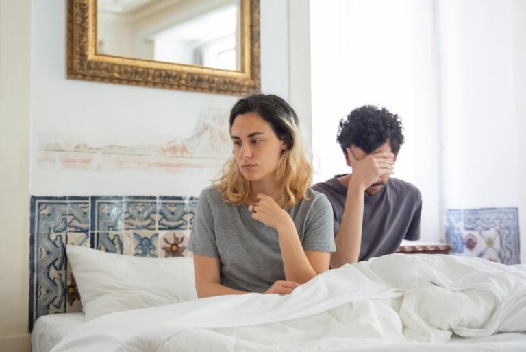 18 Tips for Overcoming Relationship Anxiety