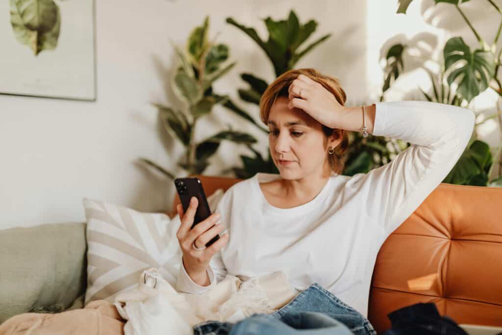 20 Safety Tips for Navigating Online Dating