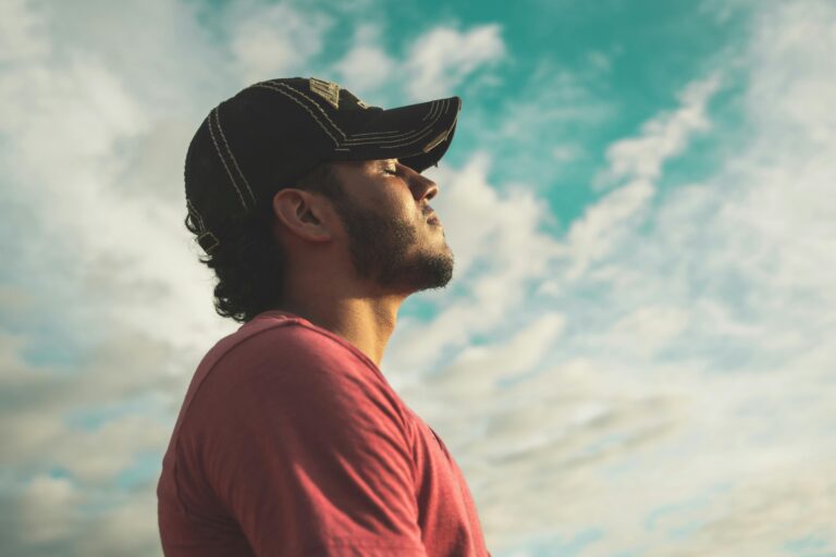 15 Tips for Staying Strong During the Toughest Times in Your Life