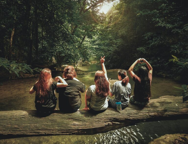 18 Tips for Building a Strong Support Network Post-Breakup