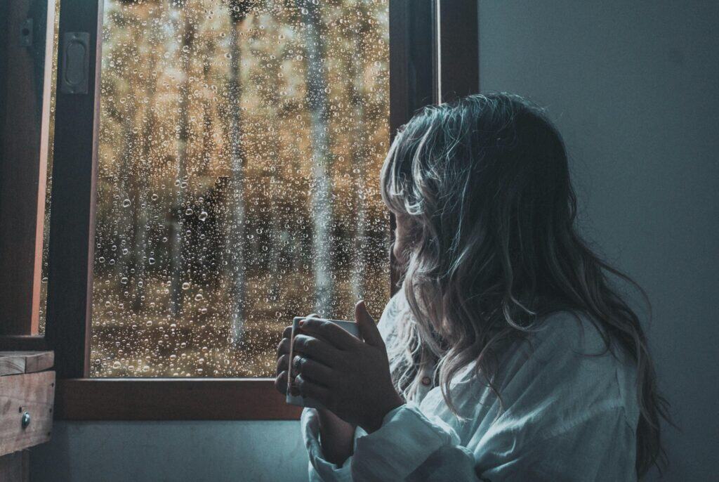 15 Ways Mindfulness Can Help You Heal After Heartbreak