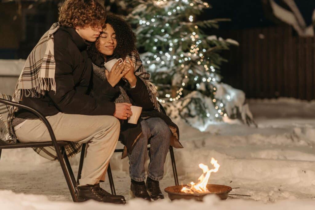 First Date Tips: 20 Ways to Make a Great First Impression