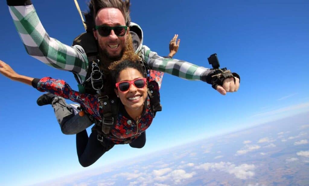 15 Ways to Overcome Your Fear of Commitment