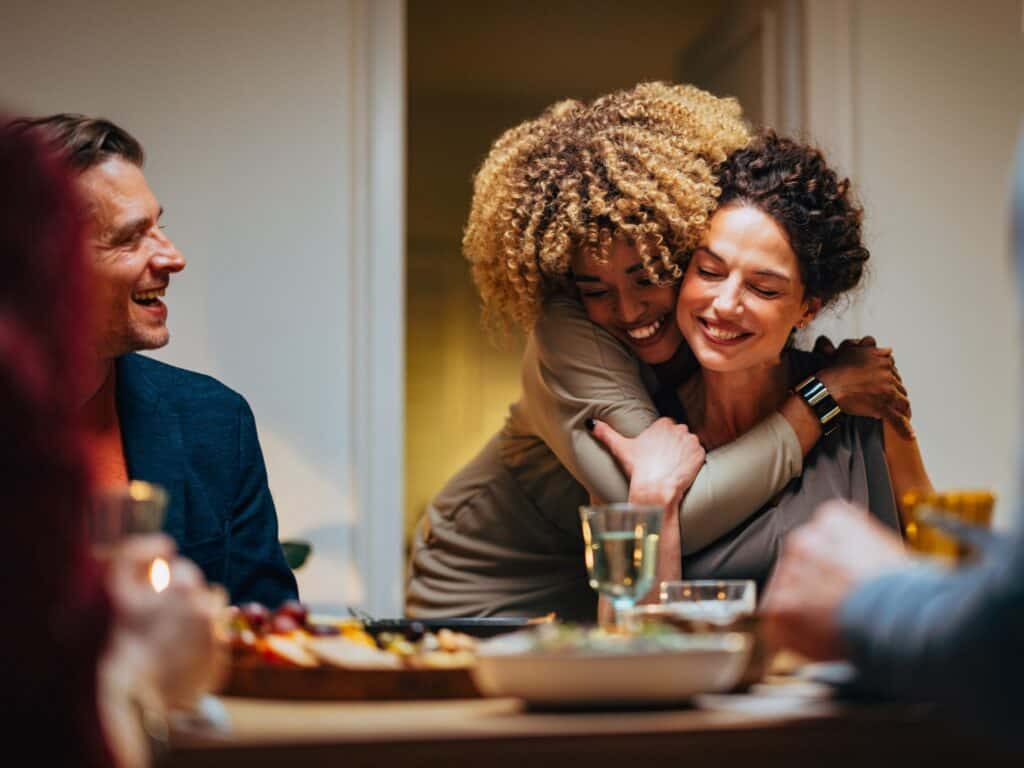 16 Ways to Find Support When You Feel Completely Alone