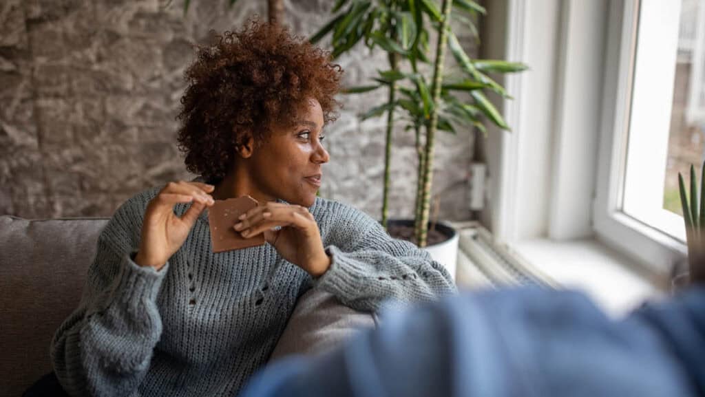 20 Tips for Embracing Change and Moving Forward After Heartbreak
