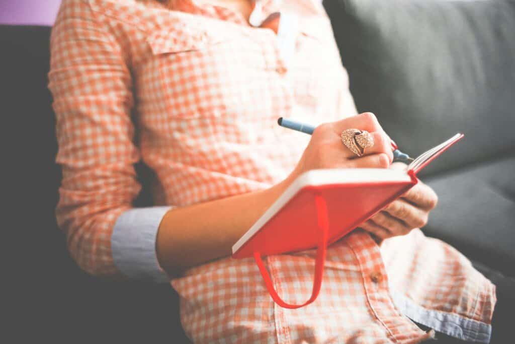 13 Ways Effective Communication Can Help You Heal After Heartbreak
