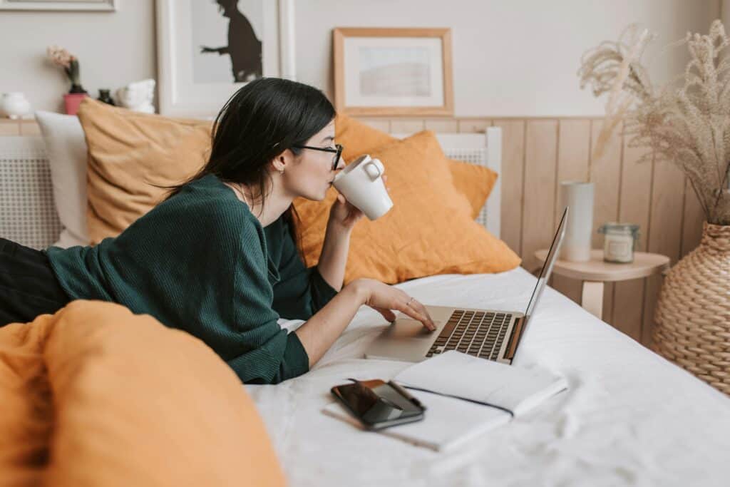 20 Tips for Embracing Change and Moving Forward After Heartbreak
