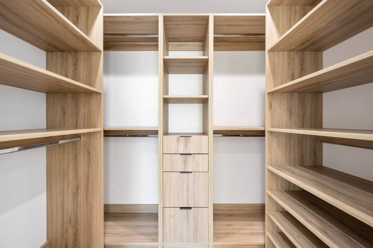 Small space custom closet solutions in Sarasota Small space custom closet solutions in Sarasota