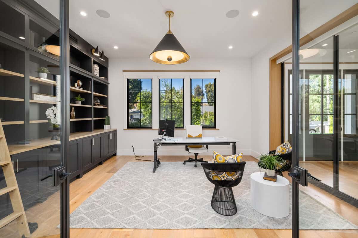 Creating a luxury home office in Sarasota, FL Creating a luxury home office in Sarasota, FL