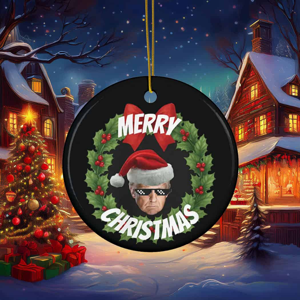 Funny Donald Trump Christmas Wreath Ornament Funny Donald Trump Christmas Wreath Ornament