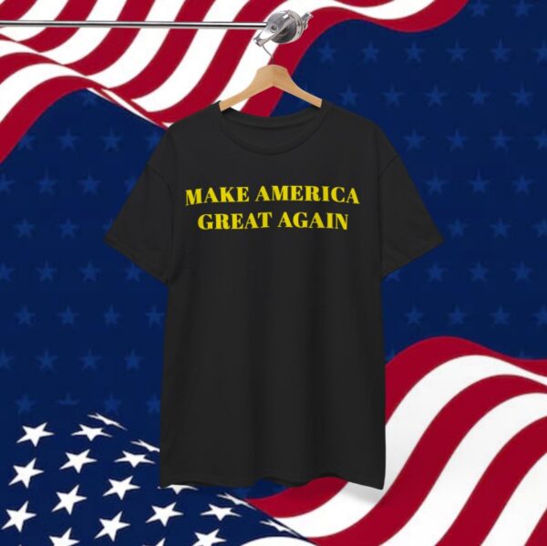 GOLD DARK MAGA T-Shirt