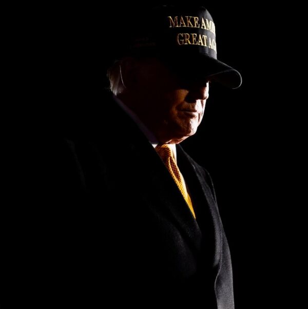 TRUMP GOLD MAGA - DARK MAGA HAT