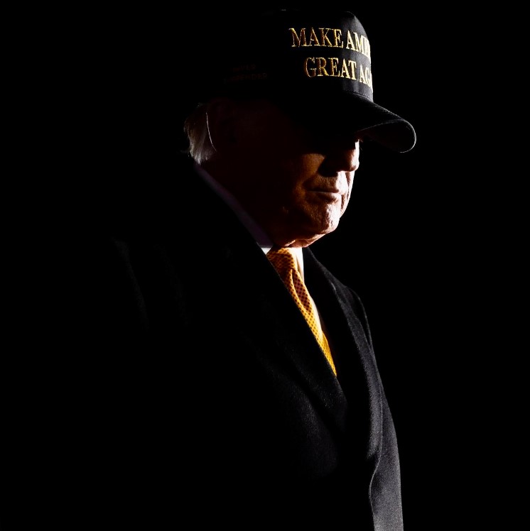 TRUMP GOLD MAGA - DARK MAGA HAT 