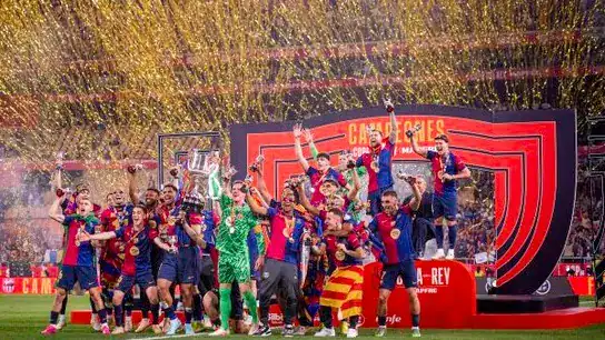 برشلونة يُتوّج بكأس ملك إسبانيا للمرة 32 في تاريخه