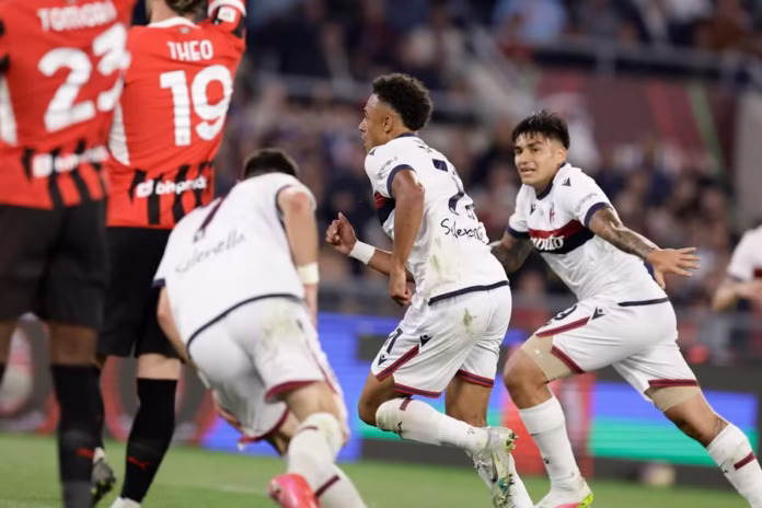 بولونيا يهزم ميلان ويتوج بكأس إيطاليا بعد غياب 51 عامًا